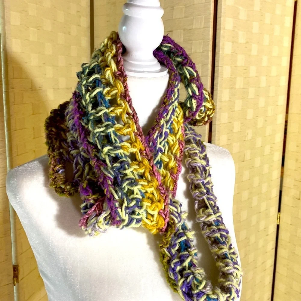 PINK PURPLE Bohemian HAND CROCHETED LONG SKINNY WINTER SCARF BARBIE EUC